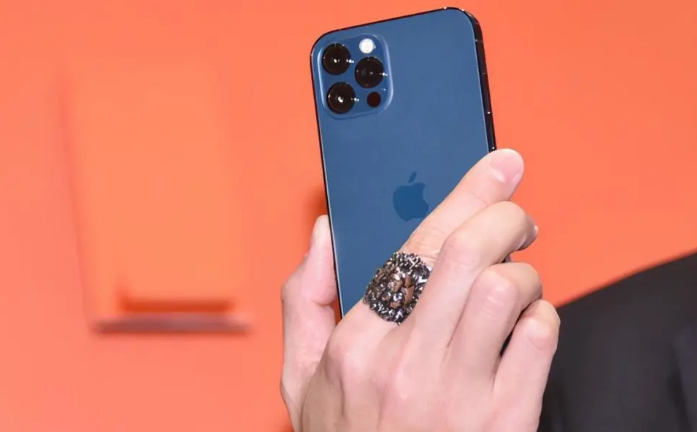 肃州苹果手机维修分享iPhone12系列重启方法教程 